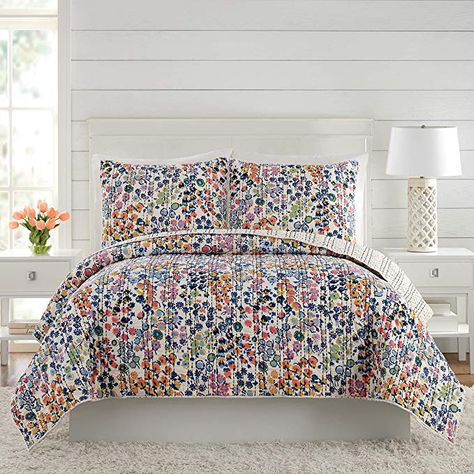 Vera Bradley Bedding, Living Colors, Floral Quilt, Traditional Quilts, Quilted Coverlet, Twin Quilt, Blue Quilts, Make Your Bed, King Quilt