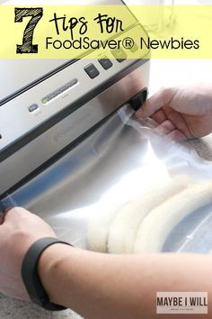 7 Tips For Food Saver Newbies!! These awesome tips and hacks are super helpful! #FoodSaver Vaccume Sealer For Food Storage, Food Saver Meals, Food Sealer Ideas, Vaccume Sealer Meals, Vacuum Sealer Hacks, Food Saver Ideas, Foodsaver Hacks, Vaccum Sealer, Foodsaver Ideas