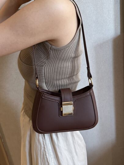 Women's Bags By Usage, Armpit Bag, Women's Bags By Shape, Women's Bags By Style, Korean Casual, Crossbody Bag Women, Large Shoulder Bags, Womens Crossbody Bag, Inspiration Mode