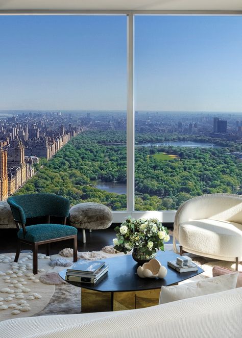 Why Now Is the Right Time to Buy In New York - Galerie Luxury New York Apartment, New York Living Room, New York Apartment Interior, Apartamento New York, Appartement New York, New York Living, Aesthetic New York, New York Penthouse, Apartment View