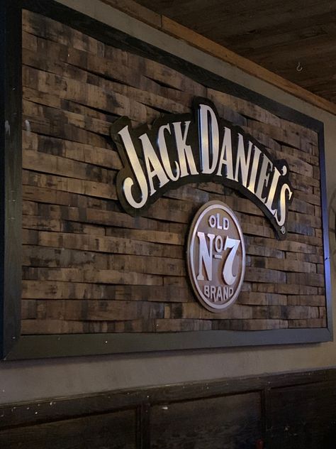 Jack Daniels Bar, Wine Shop Interior, Diy Bottle Lamp, Building A Wooden House, Wood Signage, Bar Exterior, Record Room, Diy Outdoor Bar, Garage Bar