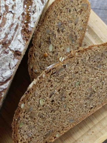 German Farmers Bread, German Bread Recipes Homemade, German Rye Bread Recipe, Brotchen Recipe, German Bread Recipes, Rye Recipes, German Recipes Dinner, Dark Rye Bread, Bread Challah