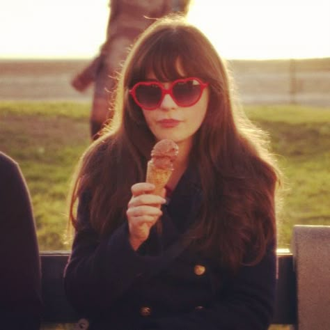 ماثيو ماكونهي, Jessica Day, Manic Pixie Dream Girl, 500 Days Of Summer, Zooey Deschanel, 2024 Fashion, 가을 패션, I Icon, New Girl