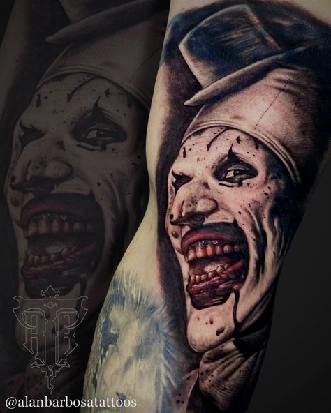 Halloween Tattoo Ideas Horror Movies, The Ring Tattoo Horror, Devils Rejects Tattoo, Art The Clown Terrifier Tattoo, Realistic Horror Tattoo, Art The Clown Tattoo, Terrifier Tattoo, Saw Tattoo, Chucky Tattoo