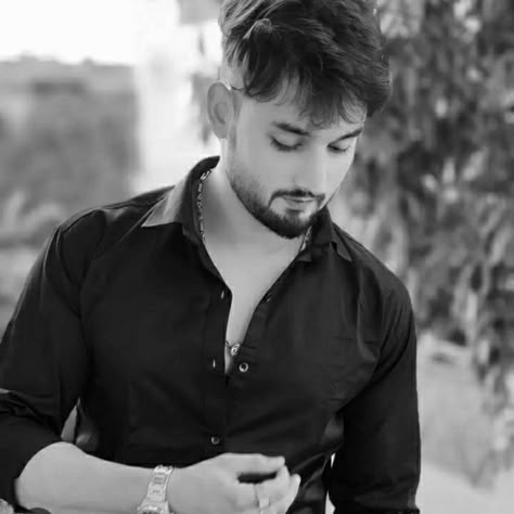 Balck Dp Boys, Stylish Boy Dp Hd, Boy Black Dp, Boys Black Dpz, Black Dp Boy, Best Couple Dp, Boys Dpz Profile Pictures, Stylish Boy Dp, Male Dp