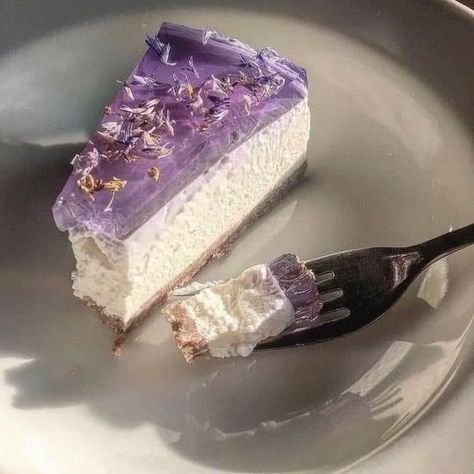 Crystal Cake, Purple Food, Purple Vibe, Lavender Aesthetic, Hawaiian Food, Purple Aesthetic, Base Foods, Shades Of Purple, Aesthetic Food