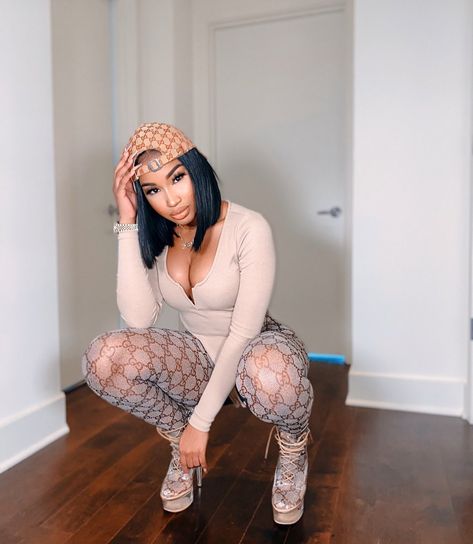 Karin Jinsui shared a post on Instagram: ““Send nudes”👼🏽🤎🐐 Bodysuit @fashionnova |$$off”xoxoKarin” Fashionnovapartner” • Follow their account to see 1,857 posts. Gucci Tights Outfit, Gucci Outfits Women, Gucci Tights, Karin Jinsui, Instagram Model Outfits, Glam Photoshoot, Straight Lace Front Wigs, Front Lace Wigs Human Hair