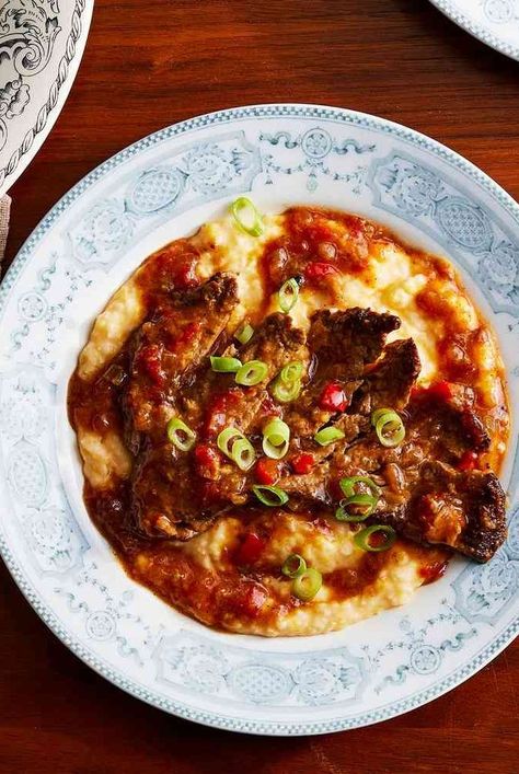 Grillades And Cheesy Grits, Grits And Grillades New Orleans, New Orleans Dishes Recipes, Pork Grillades, Grits And Grillades, Grillades And Grits, Cheesy Grits Recipe, Grits Recipes, November Recipes