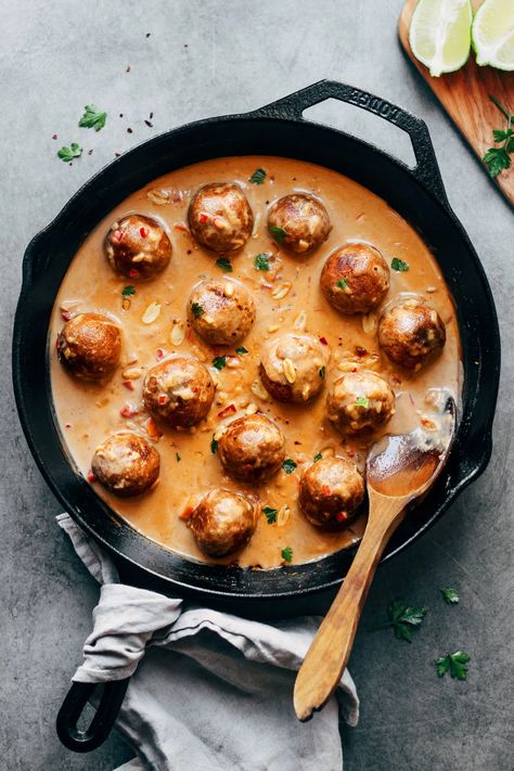 Fonio Balls in Peanut Sauce - Full of Plants African Peanut Sauce, Fonio Recipes, Vegan Meatballs Recipe, Fonio, Vegan Meatballs, Peanut Sauce, African Food, Meatball Recipes, Delicious Vegan Recipes