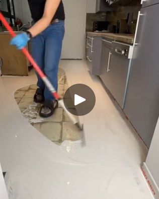 Epoxy Floors In Home, Types Of Tiles, Flooring Epoxy, Epoxy Floor 3d, Epoxy Resin Flooring, Metdaan Diy, Epoxy Floors, Epoxy Flooring, Camper Renovation