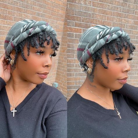 Co LOC LIFE 🌱🫶🏽 on Instagram: "😍 Loving this scarf wrap style I’m going buy more .. whoever said short locs aren’t stylish LIED 🤣…. #locstyles #locstylesforwomen #locjourney #locs #locnation #womenwithlocs #shortlocstyles #shortlocstylesforwomen #loclivin" Head Wrap On Short Locs, Head Wrap With Short Locs, Headwraps With Short Locs, Short Locs Hairstyles With Scarf, Short Loc Scarf Styles, Head Wrap Styles For Short Locs, Short Locs And Headwraps, Short Locs With Scarf Head Wraps, Headwrap Styles With Locs Short