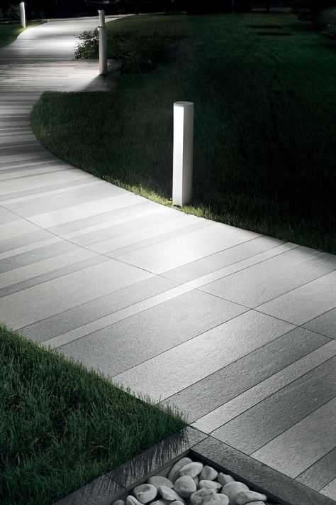 Pavement Design, Paver Designs, Outdoor Paving, Patio Pavers Design, Paving Design, Concrete Walkway, Driveway Design, Outdoor Gardens Design, Paver Patio