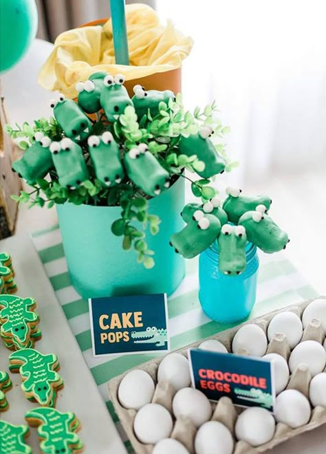 Alligator Decorations, Crocodile Birthday Party, Bday Desserts, Croc Party, Crocodile Cake, Alligator Birthday Party, Crocodile Birthday, Alligator Birthday Parties, Gator Party