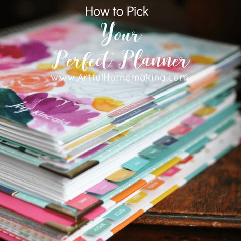 With so many planners to choose from, how do you choose the one that will work best for you? Here are some tips for how to pick your perfect planner. Best Planners And Organizers 2023, Best Planners For 2024, Best Planners And Organizers, Filofax Organization, Simplified Planner, Digital Bullet Journal, Work Planner Organization, To Do Planner, Filofax Personal