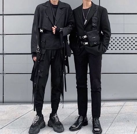 Alt Mens Fashion, Summer Outfits Alt, Outfits Alt, Mens Techwear, Boys Aesthetic Outfits, Black Outfit Men, Semi Formal Outfits, Streetwear Inspo, Classy Outfits Men