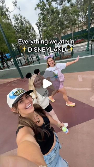 Brynleigh Kinne Cheshire on Instagram: "Ever everything we ate at DISNEYLAND. We love our food on these girls trips!! #disneyland #disneylandfood #disneylandfoodie" Disneyland Picture Ideas, Disneyland Aesthetic, Disney World Secrets, Disneyland Pictures, Disneyland Food, Disney World Pictures, These Girls, Disney Trips, Girls Trip