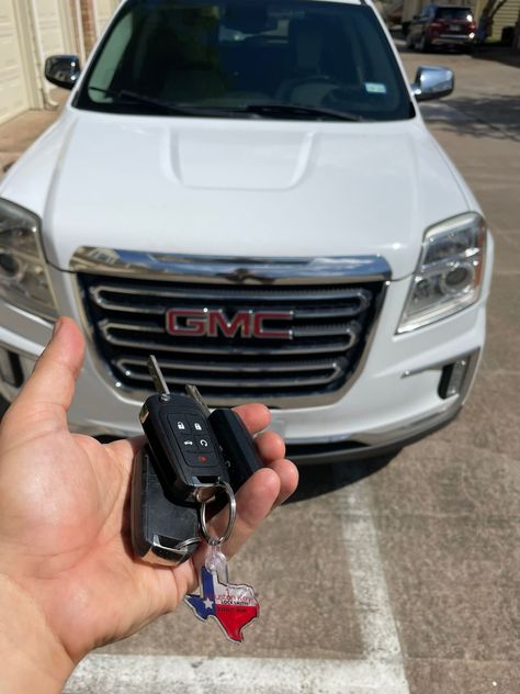 Get 10% OFF on all GMC remote keys Delivery Pictures, Locksmith Services, New Trucks, First Choice, Houston Tx, Houston, Key, Quick Saves