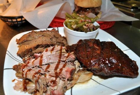 Emmitsburg Maryland, Pit Beef, Bbq Platter, Beef Sandwich, Garlic Fries, Best Bbq, Meat Lovers, Casual Dining, A Restaurant