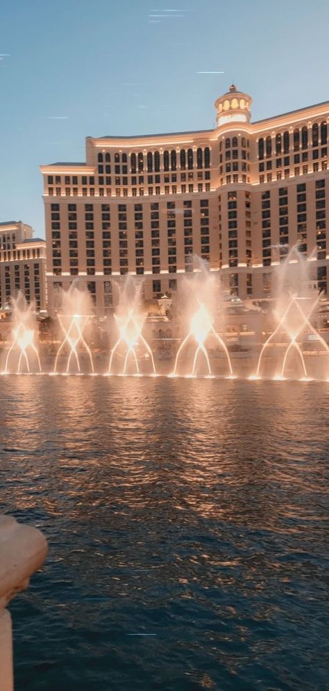 Aesthetic, Night time Jasper Vale By Devney Perry, Stinger Mia Sheridan, Las Vegas Lifestyle Aesthetic, Nevada Aesthetic, Bellagio Las Vegas Aesthetic, Las Vegas Nevada Aesthetic, Vegas Bellagio, Las Vegas Aesthetic, Las Vegas Aesthetic Night