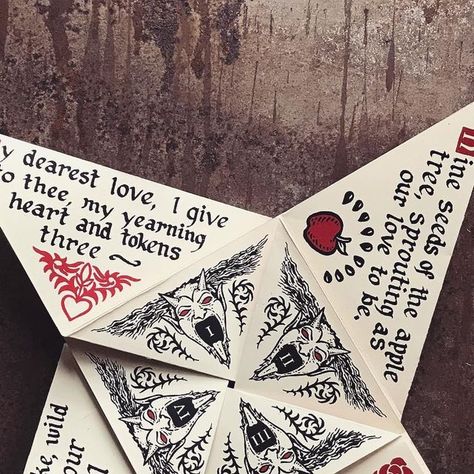 Medieval Gift Ideas, Puzzle Purse Ideas, Victorian Love Note, Victorian Love Letters, Letter Gift Ideas, Medieval Love, Victorian Letter, Puzzle Purse, Cootie Catcher