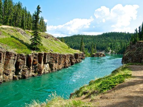 Whitehorse, Yukon -The Yukon River Whitehorse Yukon, Yukon River, Water