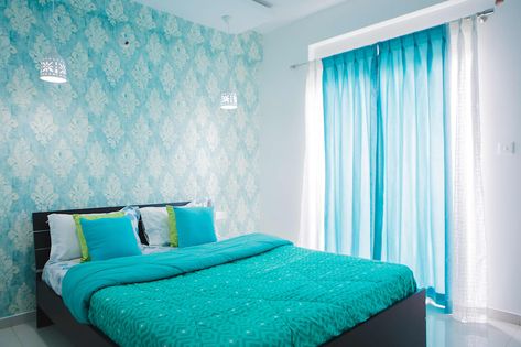 Masterbed room with cool blue wallpaper homelane.com small bedroom | homify Room Color Combination, Indian Bedroom Decor, Indian Room Decor, Indian Bedroom, Bedroom Color Combination, Room Wall Colors, Bedroom Wall Designs, Modern Bedroom Interior, Colour Texture