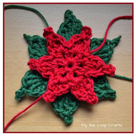 Fly the Coop Crafts: Poinsettias: A Crochet Tutorial Crochet Flower Easy, Crochet Flower Free Pattern, Crochet Poinsettia, Pattern Design Ideas, Christmas Knitting Projects, Crochet Christmas Ornaments Free, Crochet Ornament Patterns, Christmas Crochet Patterns Free, Crocheted Christmas