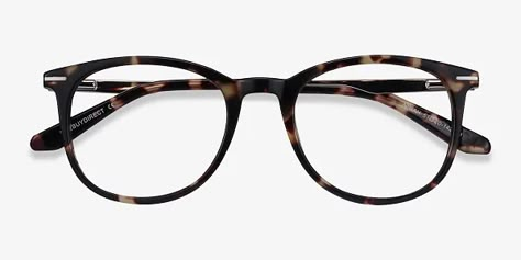 Cute Glasses Frames, Glasses Inspiration, Glasses Trends, Tortoise Glasses, Tortoise Shell Glasses, Womens Glasses Frames, Discover Your Style, Cute Glasses, Glasses For Women