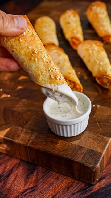 Zach Rocheleau on Instagram: "🔥98 Cal Buffalo Turkey Crunchy Cone Dippers This cone dippers concept is super customizable and can be done with any filling your little heart desires! ✅ Macros for each Cone Dipper: 98 Cals, 9g Carbs, 2g Fat, 11g Protein ✳️ Ingredients (makes 8): 2 Large Flour Tortillas (mine had 34g Carbs per Tortilla) 16oz 99/1 Lean Ground Turkey * 42g 2% Colby Jack Cheese * Sea Salt, Garlic Powder Franks Red Hot Buffalo Sauce 20g Egg Whites for Egg White Wash Sesame Seeds * Franks Red Hot Buffalo Sauce, Buffalo Turkey, Protein Ingredients, Franks Red Hot, Just Letting You Know, Colby Jack, Colby Jack Cheese, Cooking Spray, Buffalo Sauce