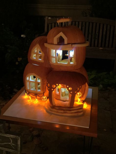 Ghost Hotel Cool Pumpkin Carving, Pumpkin Contest Ideas, Halloween Sleepover, Contest Ideas, Amazing Pumpkin Carving, Pumpkin Contest, Pumpkin Ideas, Love Fall, Hallows Eve