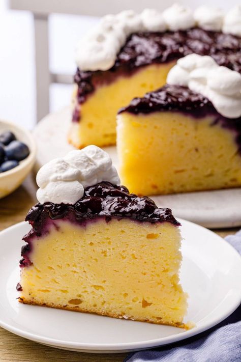 Easy Blueberry Upside Down Cake - Nurtured Homes Upside Down Blueberry Cake, Blueberry Upside Down Cake, Blueberry Yogurt Cake, Upside Down Cakes, Upside Down Cake Recipe, Bakers Delight, Healthy Greek Yogurt, Easy Blueberry, Yogurt Cake