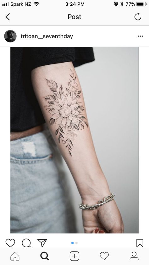 Unique Butterfly Tattoos, Forearm Band Tattoos, Hand And Finger Tattoos, Tattoos Mandala, Mommy Tattoos, Elbow Tattoos, Sunflower Tattoos, E Tattoo, Sunflower Tattoo