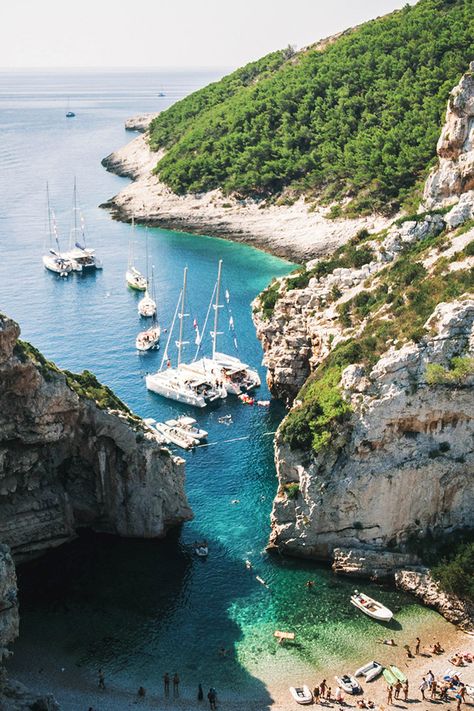 Sailing In Italy, The Yacht Week, Croatia Sailing Trip, Croatia Yacht Week, Sail Croatia, Yacht Week Croatia, Croatia Yacht, Croatian Summer, Croatia Pictures