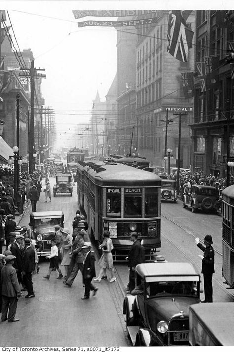 Queen Street, east from James Street | Photographer: Alfred … | Flickr Old Toronto, O Canada, Canadian History, Toronto Ontario Canada, Lake Ontario, August 31, Street Photographers, Toronto Ontario, Canada Travel