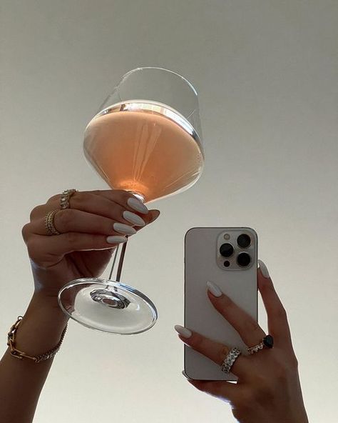 Moodboard Inspo, Wine Photography, Fashion Moodboard, Stylish Iphone Cases, Cream Aesthetic, Winter Fashion Outfits Casual, Posing Tips, Insta Post, Wine O Clock