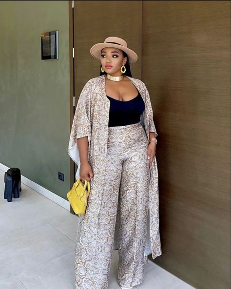 Palazzo Outfits, Plus Size Outfits Casual, Kaftan Designs, 2piece Outfits, Casual Street Wear, African Models, Plus Size Dress Outfits, Fashion Sketches Dresses, Sketches Dresses