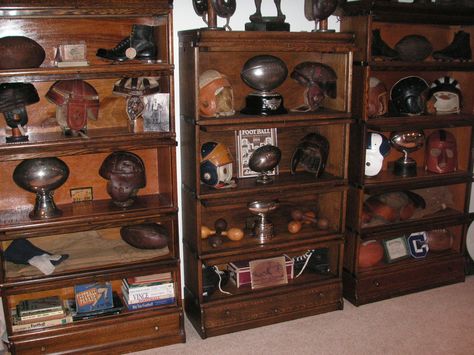 Football Helmet Display Ideas Man Caves, Vintage Sports Decor, Football Display, Leather Helmet, Football Displays, Aesthetic Visuals, Sports Decor, Vintage Shelf, Gallery Wall Inspiration