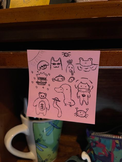 i got bored and doodled on a post it note… but look at how cute they are & the jacked bear! #art #doodles #artwork #kawaiidrawing #kawaii #cartoon #postit #aesthetic #aesthetictumblr Post It Drawings Doodles, Postit Note Art, Sticky Notes Drawings Doodles, Post It Doodles, Post It Note Drawings, Post It Notes Aesthetic, Doodles Artwork, Art Doodles, Stick Notes