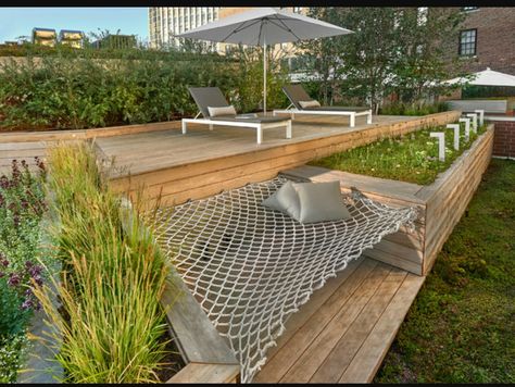 Deck Addition, Backyard Hammock, Backyard Seating Area, Rooftop Design, Wooden Deck, Backyard Seating, Built In Furniture, Diy Pergola, Rooftop Garden