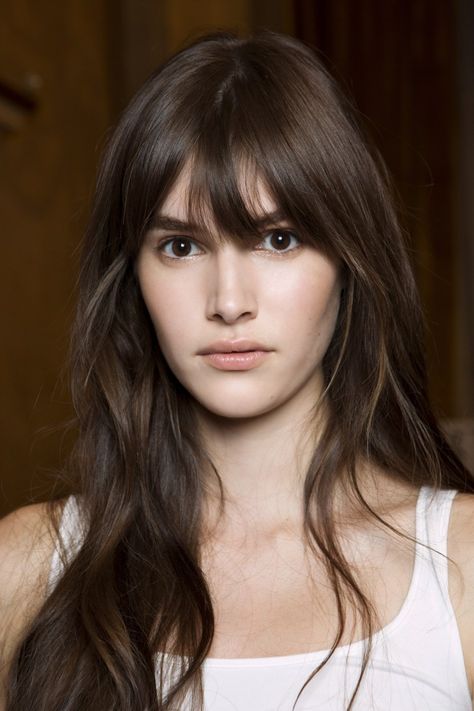 The 50 Best Bangs for Fall 2015 | StyleCaster Long Hair With Bangs, Super Long Hair, Hair Envy, Shoulder Length Hair, Hair Care Tips, Hair Day, Hairstyles With Bangs, Hair Highlights, Fall Hair