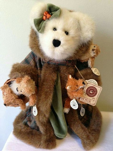 Boyds Bears Collectible, Bears Photos, Stuffed Teddy Bears, Boyd Bears, Bears Stuffed Animals, Plush Bears, Teddy Bear Wallpaper, Stuffed Bears, Teddy Bear Pictures