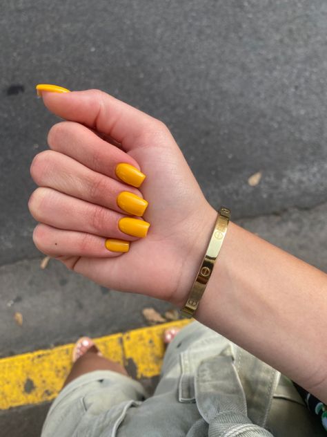 Yellow Nails Mustard, Honey Nails Color, Mustard Colored Nails, Yellow Nail Polish Ideas, Mustard Nails Acrylic, Mustard Yellow Fall Nails, Yellow Mustard Nails, Ochre Nails, Mustard Yellow Acrylic Nails