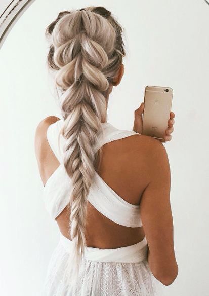 Pinterest || ↠ @ernikar ↞                                                                                                                                                                                 More Fishtail Braid, Prom Hairstyles For Long Hair, Cool Braid Hairstyles, Hair Envy, Hair Dos, Gorgeous Hair, Pretty Hairstyles, Hair Hacks, Hair Looks