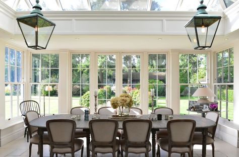 Conservatory Dining Room Ideas, Orangery Dining Room, Orangery Interior, Sunroom Dining Room, Kitchen Orangery, Orangery Conservatory, Sunroom Dining, Orangery Extension, Room Extensions