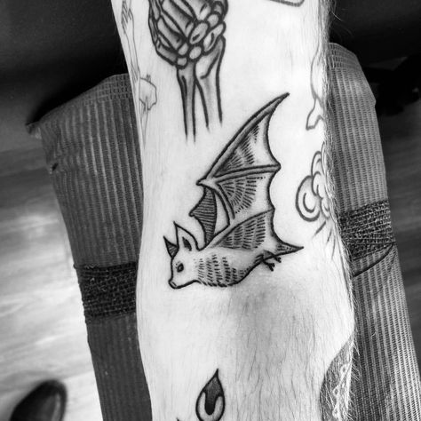 Line Work Bat Tattoo, Bat Tattoo Linework, Satanic Tattoos, Tattoo Techniques, Bat Tattoo, Pinterest Style, Tattoo Apprentice, Line Work Tattoo, Patch Work