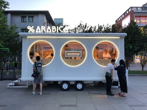 Food Trucks Design, Foodtrucks Ideas, Gerobak Dorong, Food Stall Design, Coffee Food Truck, Mobile Cafe, Mobile Coffee Shop, Container Cafe, Food Kiosk