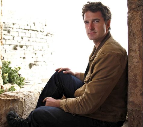 What can you see in the wonderful city of Bath? Well, in my case, yesterday I ran into Historian Dan Snow behind the Roman Baths. #visitBath #visitBritain #MiniAdventure @thehistoryguy @lke73_historian Dan Snow, Visit Bath, City Of Bath, Roman Baths, Historical Images, Wonder, Bath, Couple Photos, History