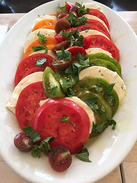 Heirloom Tomato, Mozzarella, and Basil - Barefoot Contessa Corn And Tomato Salad, Mozzarella Appetizers, Best Ina Garten Recipes, Corn And Tomato, Ina Garten Recipes, Pig Roast, Tomato Mozzarella, Heirloom Tomato, Barefoot Contessa