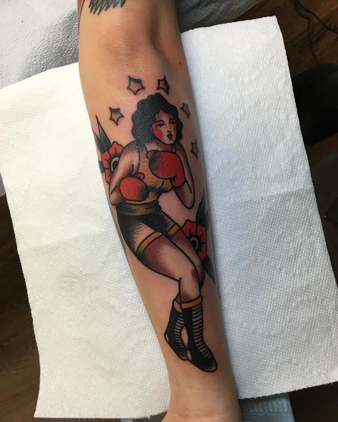 traditional female lady boxer tattoo. Done by Alan Wood! #traditionaltattoo Female Boxer Tattoo, Boxer Tattoo, Skin Painting, Female Boxer, Skin Paint, Tattoos Inspiration, Female Boxers, Pin Up Tattoos, Traditional Tattoo Art