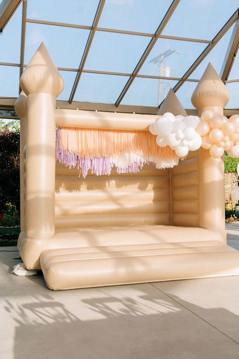 Fringe — Inflate San Diego Party Rentals Fringe On Bounce House, Peach Bounce House, Luxury Bounce House, Aesthetic Bounce House, Bounce House Aesthetic, Bouncy Castle Aesthetic, Bounce House Decor, Influencer Movie, Bounce House Balloon Garland